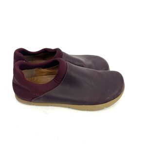 KALSO Shoes Size 9.5 Womens Maroon Red Mana Leather Negative Heel Earth Slip On